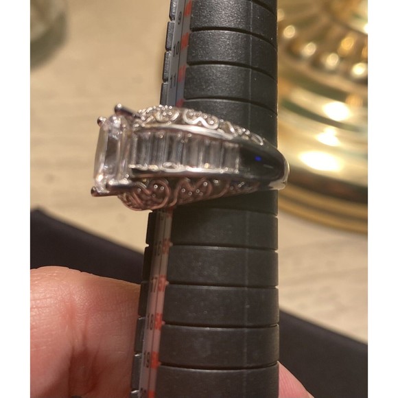 ❌sold❌KAY JEWELERS zirconia ACCENT STERLING SILVER COCKTAIL  Wedding RING 6 1/2 - Picture 5 of 12